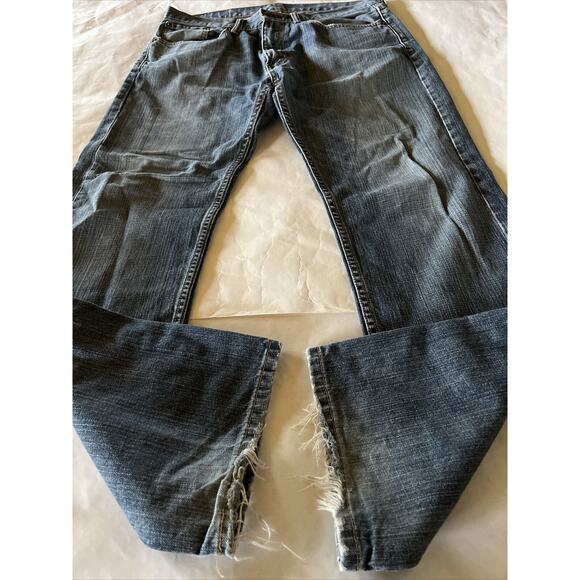 Levi’s 505 Jeans Men's 34x32 Medium Wash Denim Cotton Blue Outdoor Travel - Picture 9 of 13